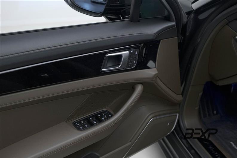 Porsche-PANAMERA-2.9 V6 E-hybrid 4 Platinum Edition