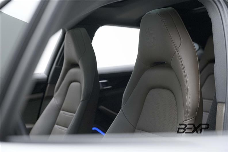 Porsche-PANAMERA-2.9 V6 E-hybrid 4 Platinum Edition