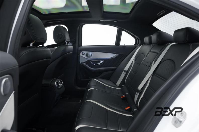 MERCEDES BENZ-C 63 AMG-4.0 V8 Turbo S Sedan