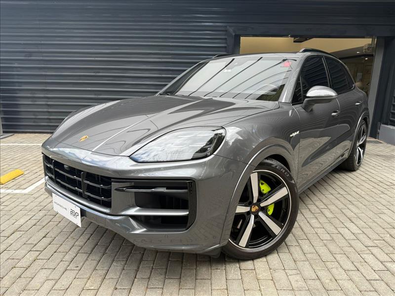 3.0 V6 E-hybrid AWD S