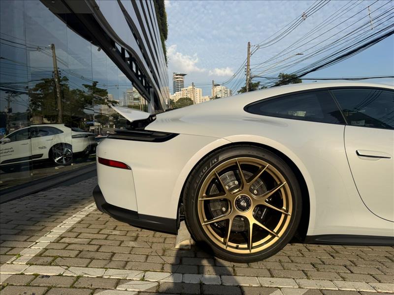 Porsche-911-4.0 24V H6 GT3 Touring