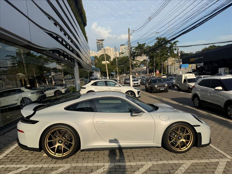 Porsche-911-4.0 24V H6 GT3 Touring