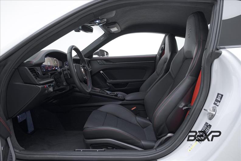 Porsche-911-4.0 24V H6 GT3 Touring