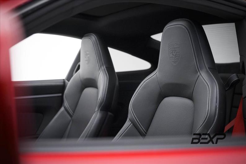 Porsche-911-3.0 24V H6 Carrera S