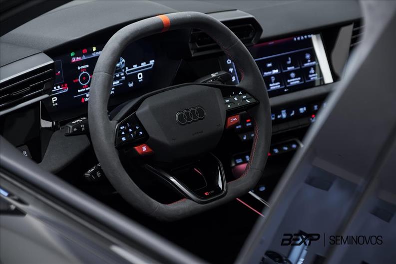 Audi-RS3-2.5 TFSI Sedan Track Quattro