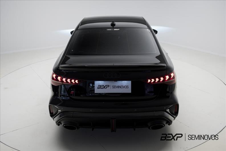 Audi-RS3-2.5 TFSI Sedan Track Quattro