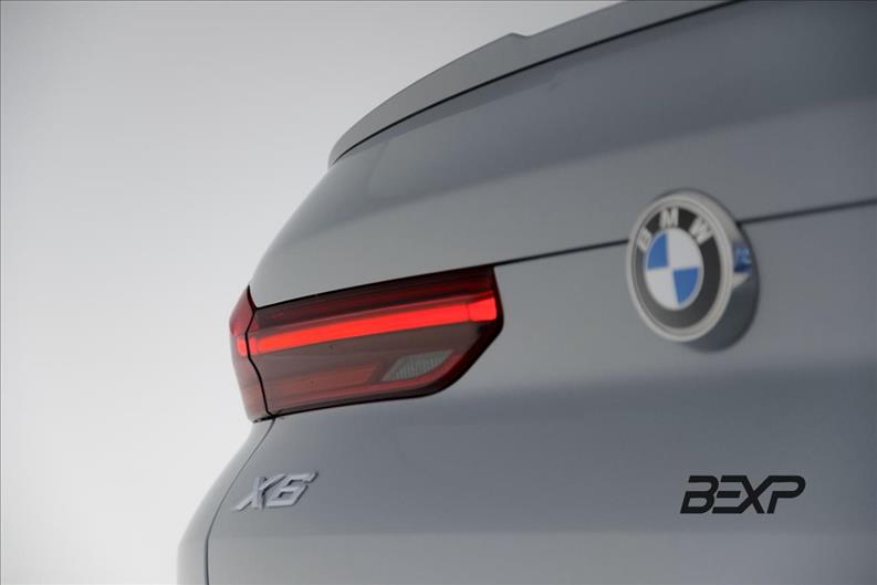 BMW-X6-4.4 V8 Biturbo M Competition