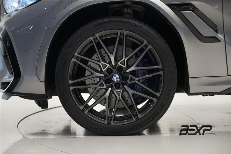 BMW-X6-4.4 V8 Biturbo M Competition