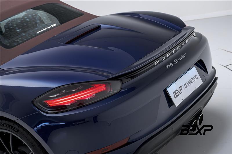 Porsche-718-2.0 16V H4 Boxster