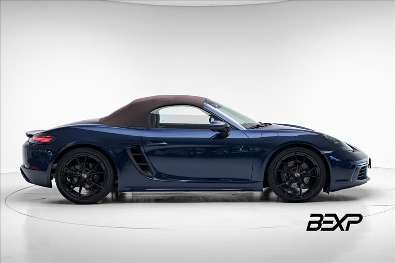 Porsche-718-2.0 16V H4 Boxster