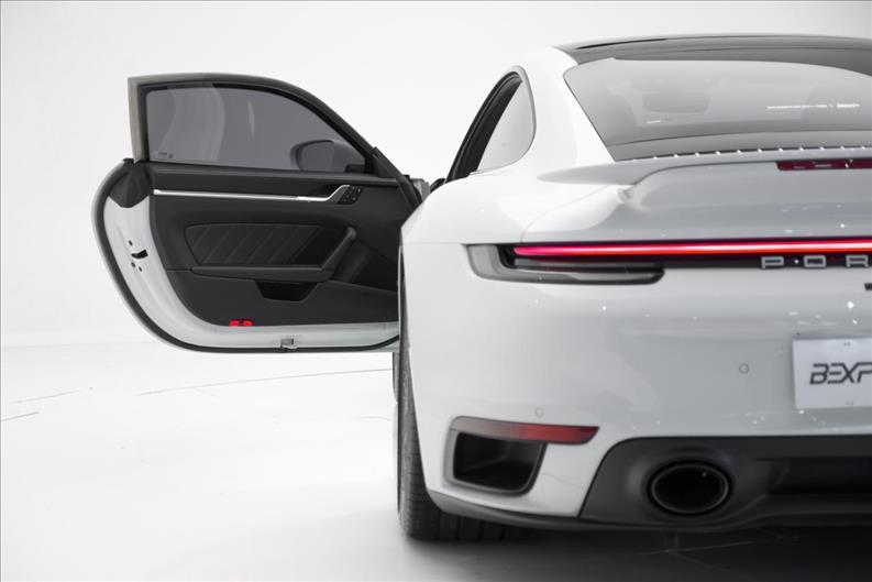 Porsche-911-3.8 24V H6 Turbo