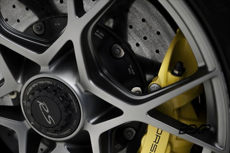 Porsche-718-4.0 H6 Spyder RS