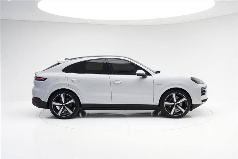Porsche-CAYENNE-3.0 V6 E-hybrid Coupé AWD S