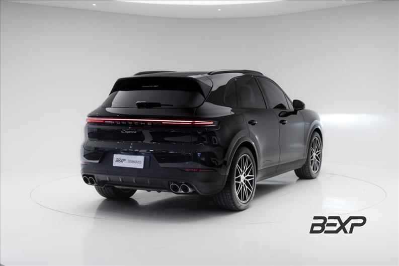 Porsche-CAYENNE-3.0 V6 E-hybrid AWD S