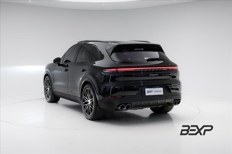 Porsche-CAYENNE-3.0 V6 E-hybrid AWD S