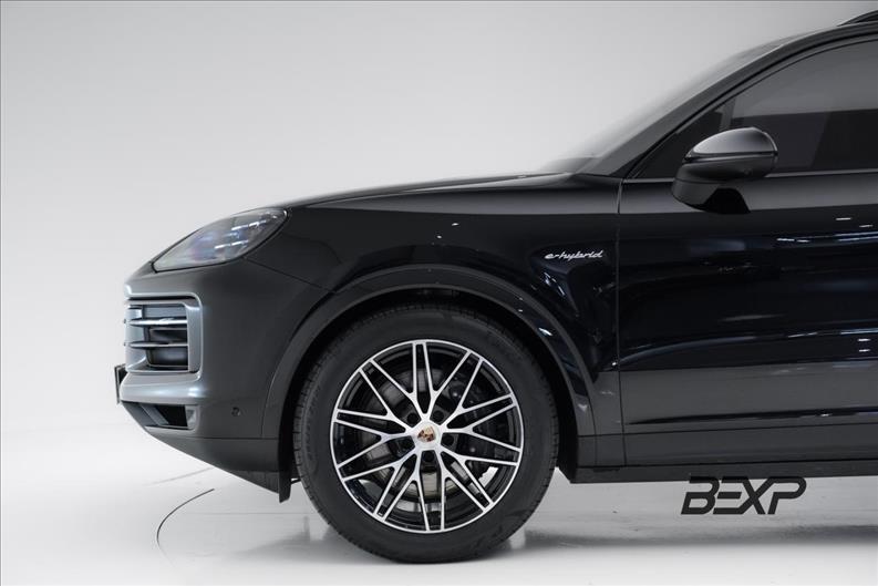 Porsche-CAYENNE-3.0 V6 E-hybrid AWD S