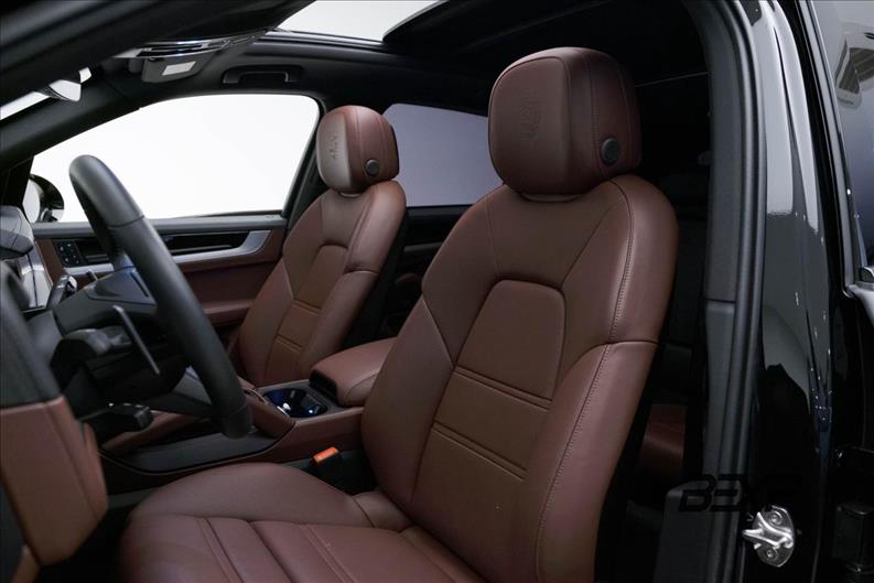 Porsche-CAYENNE-3.0 V6 E-hybrid AWD S