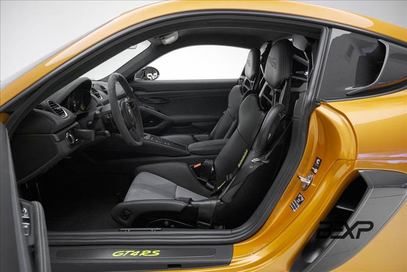 Porsche-718-4.0 H6 Cayman GT4 RS