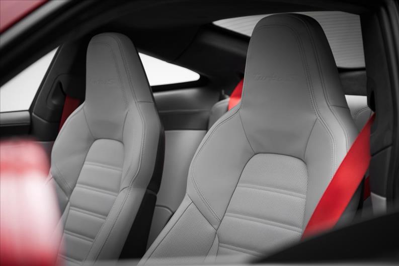 Porsche-911-3.8 24V H6 Turbo S