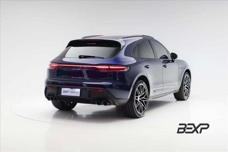 Porsche-MACAN-2.0 Turbo T