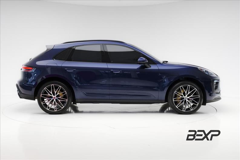 Porsche-MACAN-2.0 Turbo T