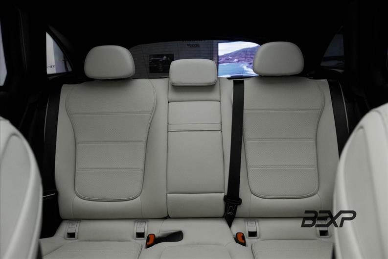 MERCEDES BENZ-GLC 300-2.0 Mhev 4matic