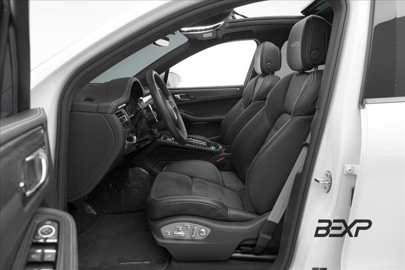 Porsche-MACAN-2.9 V6 Biturbo GTS