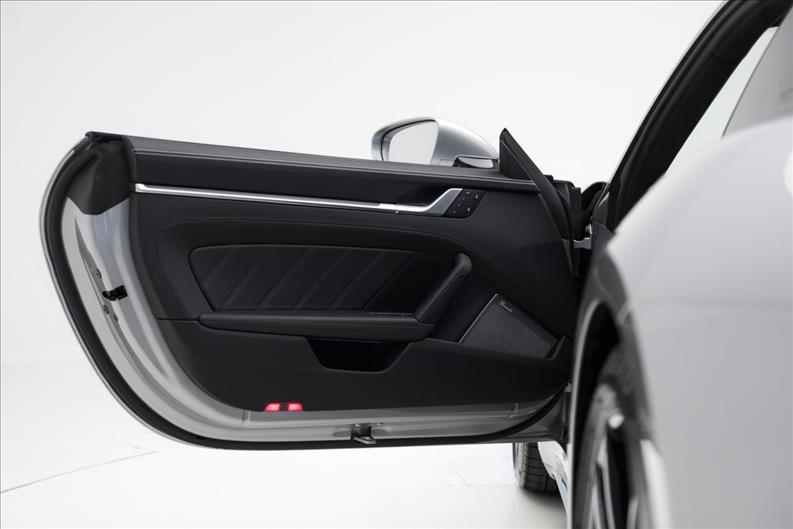 Porsche-911-3.8 24V H6 Turbo S