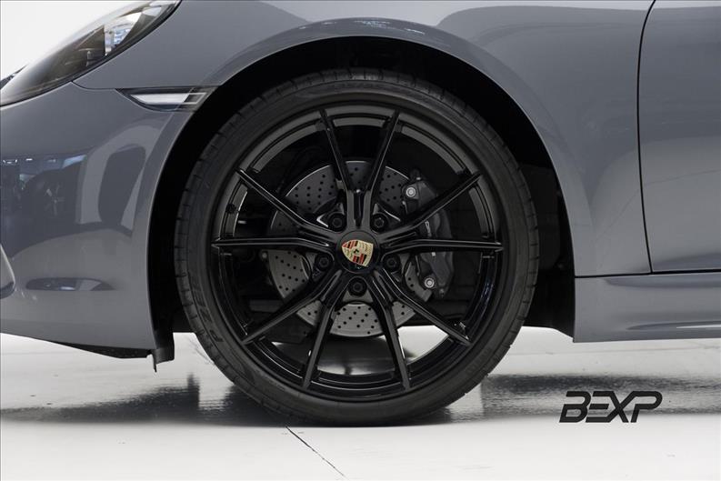 Porsche-718-2.0 16V H4 Boxster