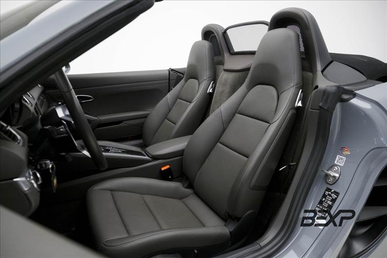 Porsche-718-2.0 16V H4 Boxster