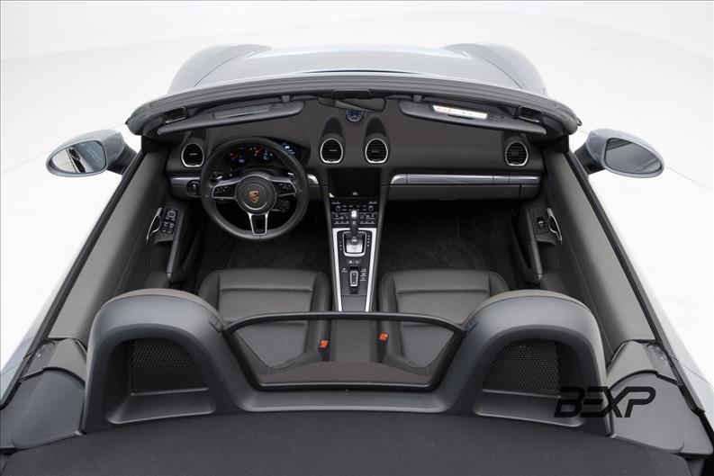 Porsche-718-2.0 16V H4 Boxster