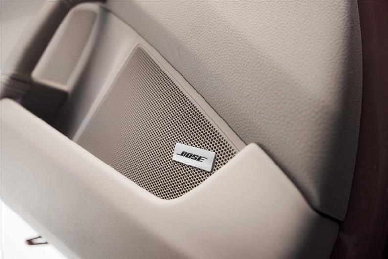 Porsche-911-3.0 24V H6 Carrera