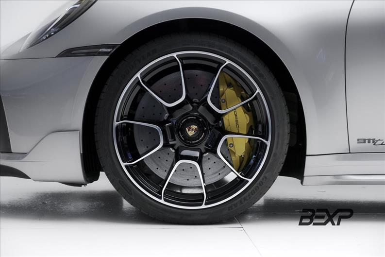 Porsche-911-3.8 24V H6 Turbo S