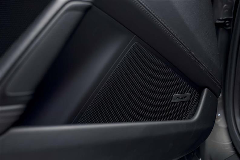 Porsche-911-3.8 24V H6 Turbo