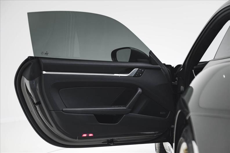 Porsche-911-3.8 24V H6 Turbo