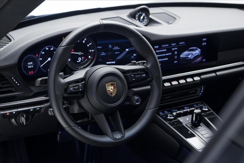 Porsche-911-3.0 24V H6 Carrera T