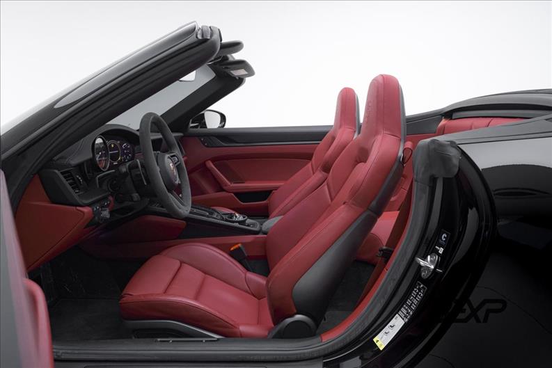 Porsche-911-3.0 24V H6 Carrera GTS Cabriolet