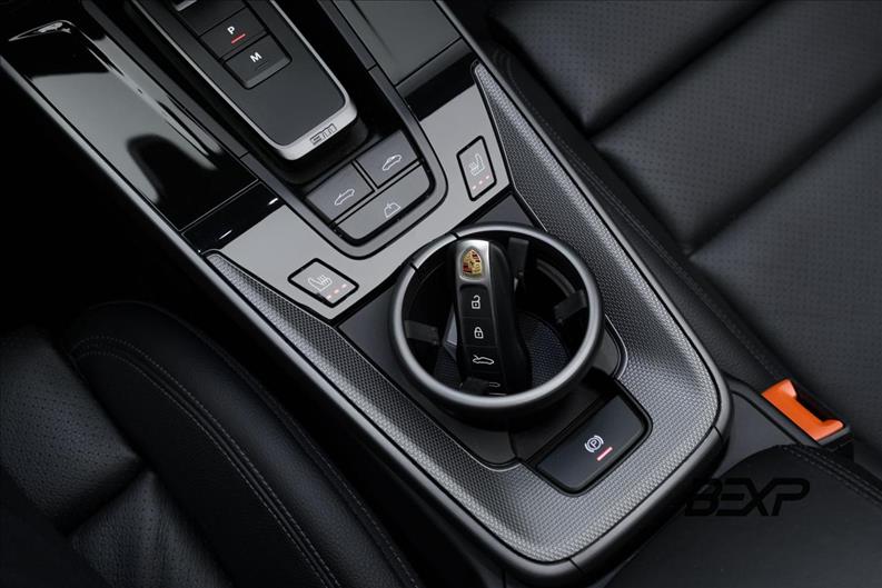 Porsche-911-3.0 24V H6 Carrera Cabriolet