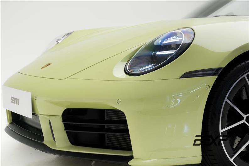 Porsche-911-3.0 24V H6 Carrera Cabriolet