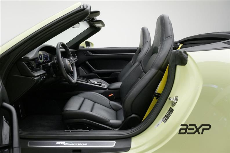 Porsche-911-3.0 24V H6 Carrera Cabriolet