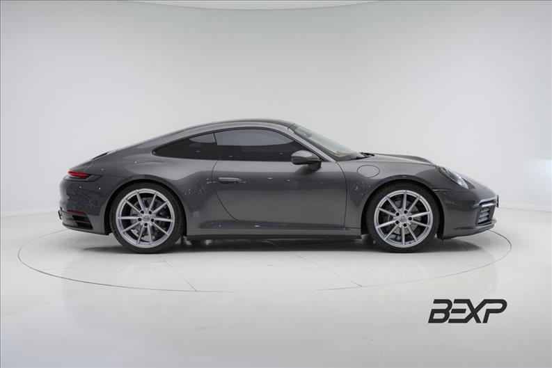 Porsche-911-3.0 24V H6 Carrera