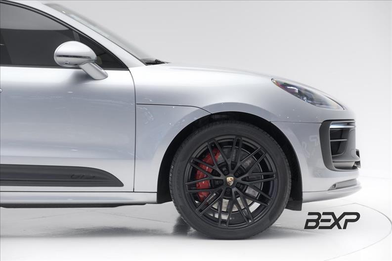 Porsche-MACAN-2.9 V6 Biturbo GTS