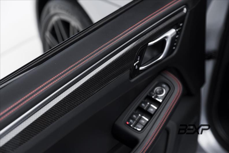 Porsche-MACAN-2.9 V6 Biturbo GTS