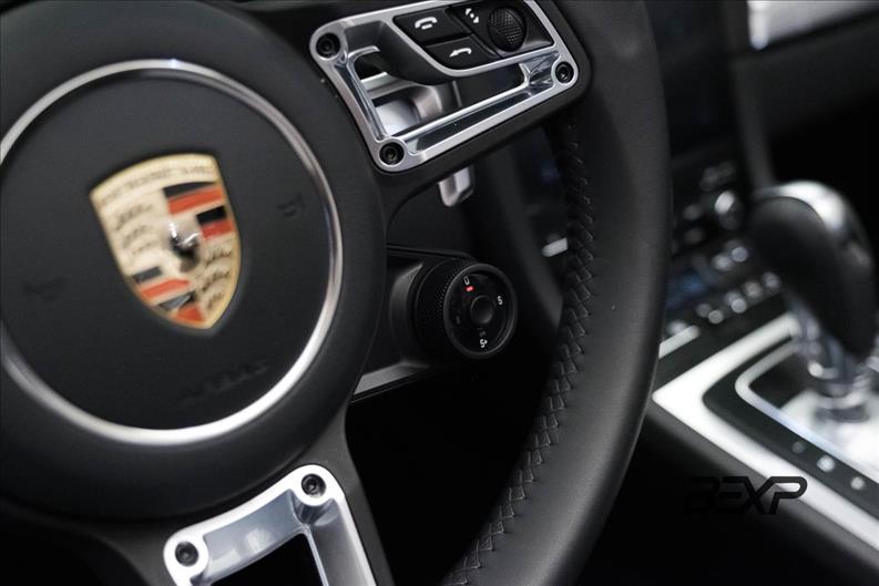 Porsche-718-2.0 16V H4 Boxster