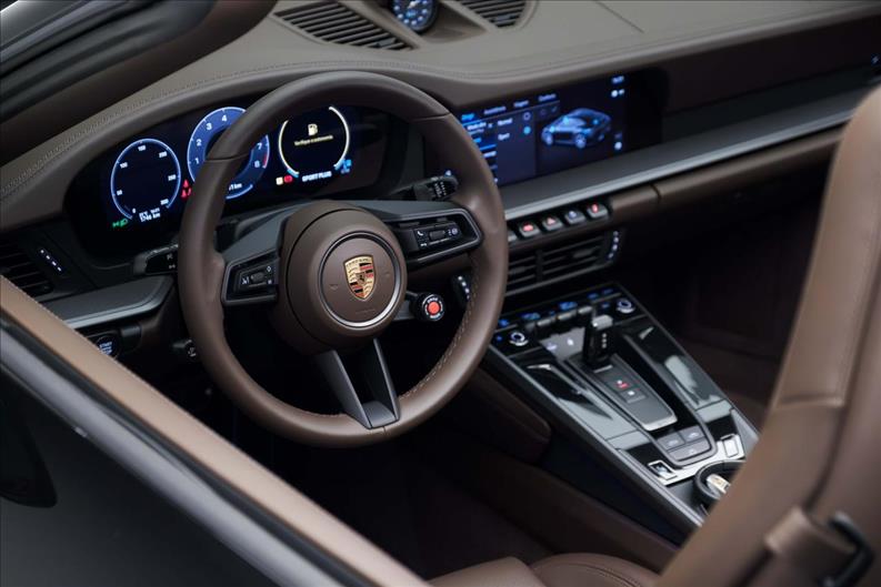 Porsche-911-3.0 24V H6 Carrera Cabriolet