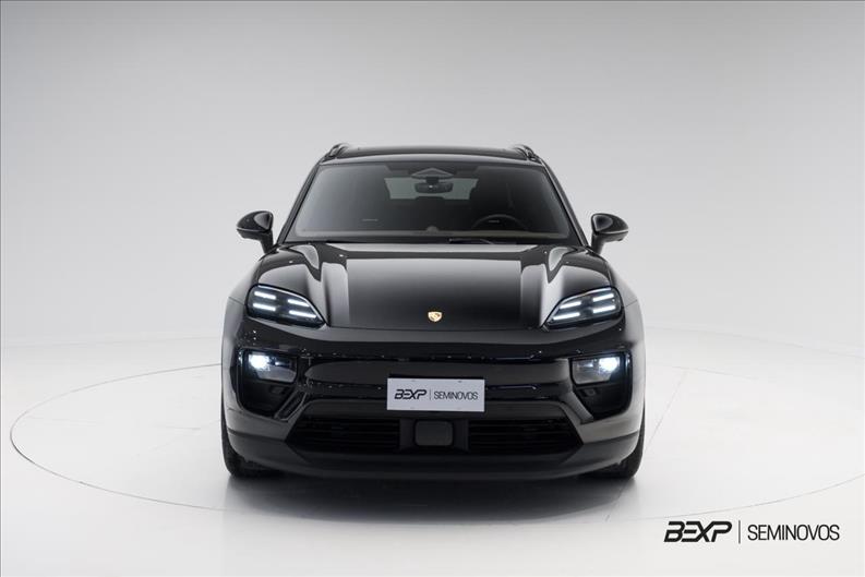 Porsche-MACAN-4s