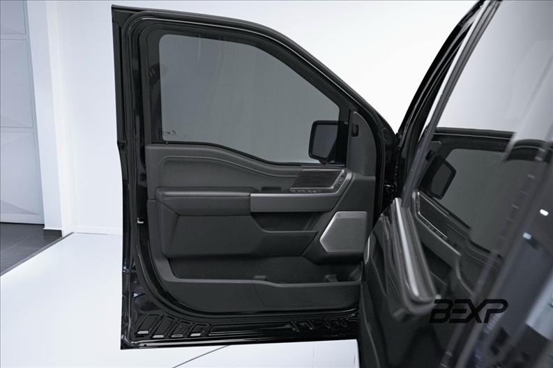 Ford-F-150-5.0 V8 CD Lariat FX4