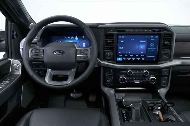 Ford-F-150-5.0 V8 CD Lariat FX4