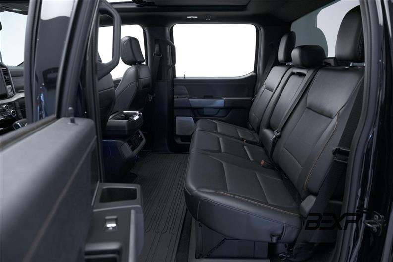 Ford-F-150-5.0 V8 CD Lariat FX4