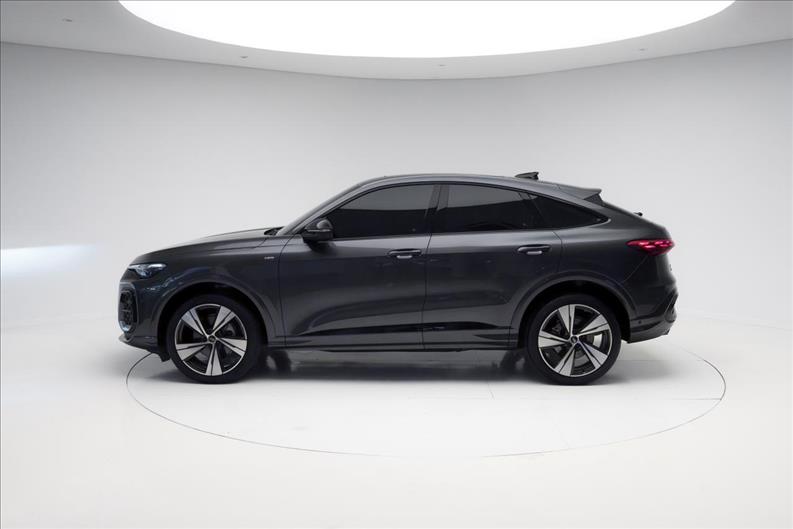 Audi-Q5-2.0 TFSI Sportback S Line Quattro S Tronic